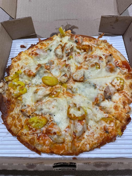 816 Pint & Slice by null