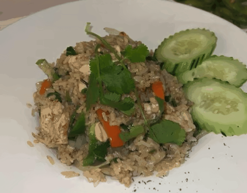 Gindi Thai Restaurant / Sushi / Bar by null