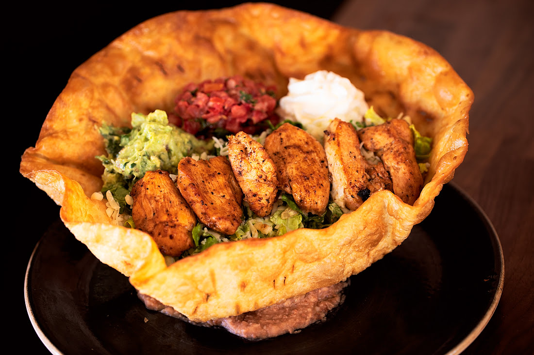 Caló Kitchen + Tequila by null