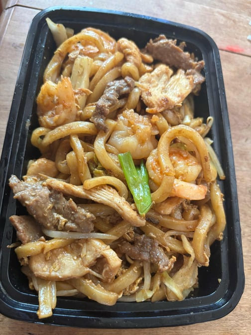 Brother's Noodles by null