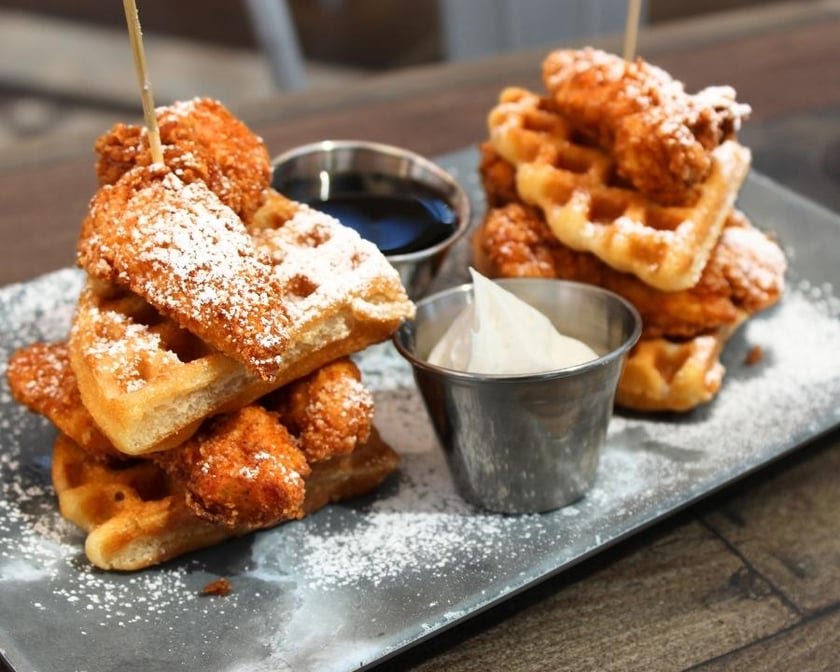 18Bin Bar & Restaurant by null