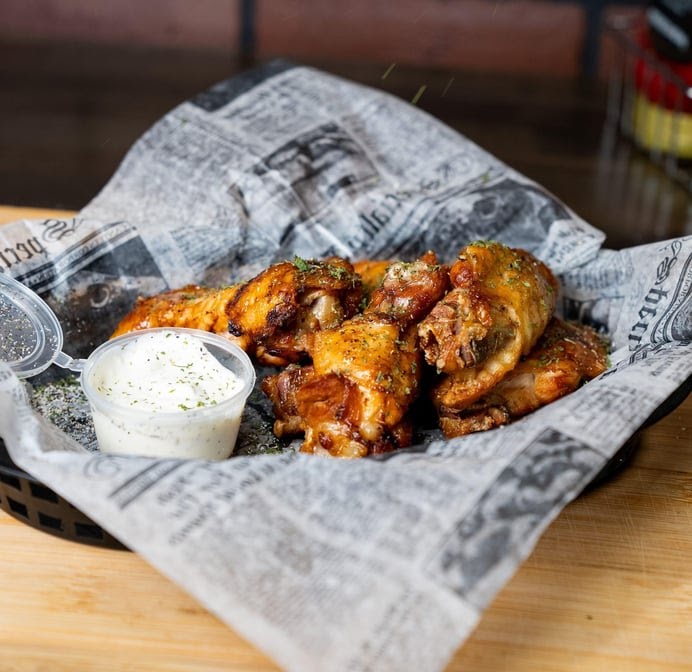 Big Belly Que by null