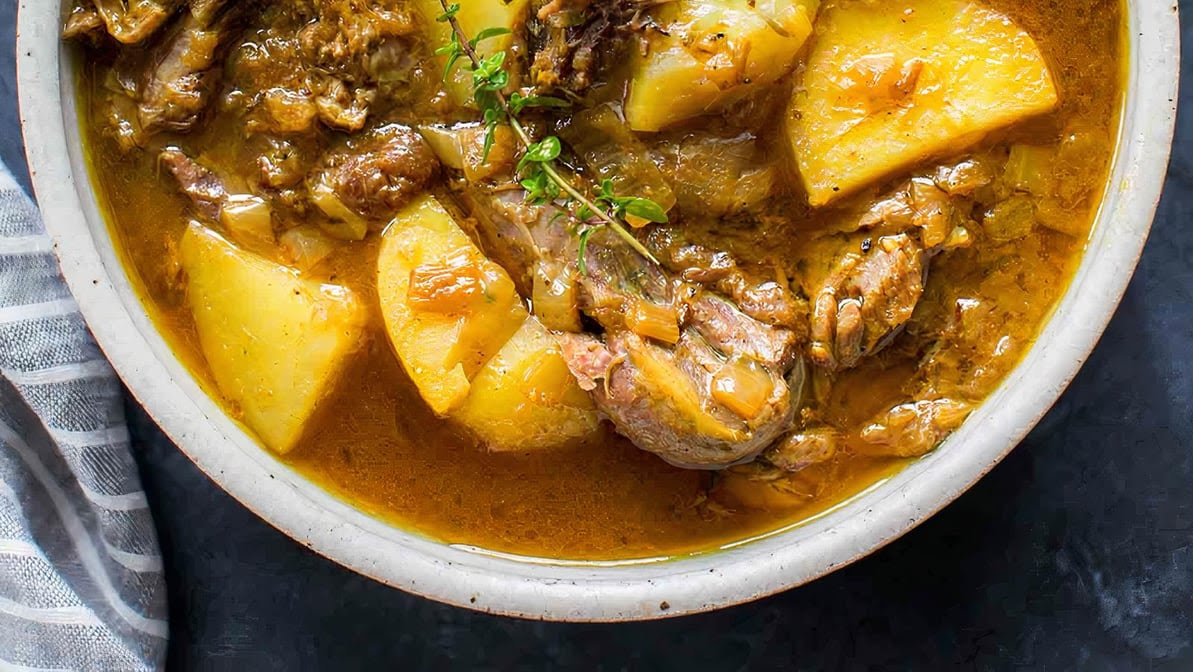 Taj Mahal Indian Restaurant & Bar by null