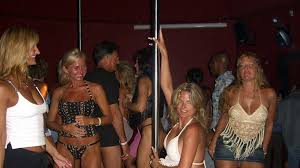 Hot outdoor fuck fest real swingers swap wives fetswing lifestyle jpg x Wives swingers