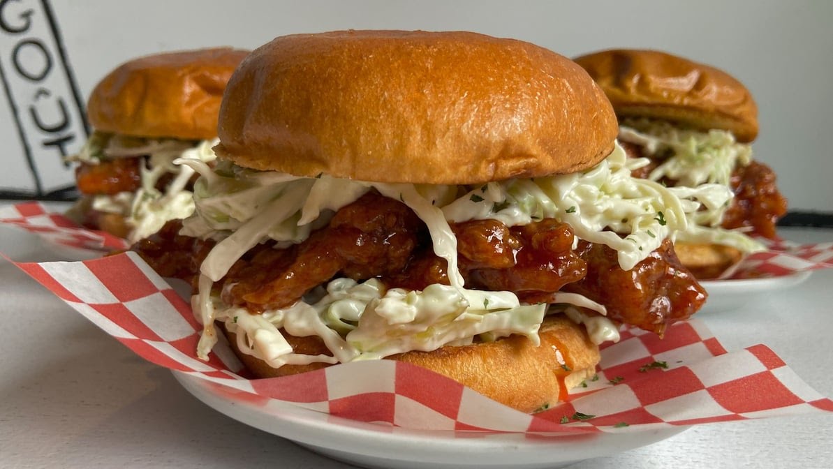 Les Crazy Chickens by null