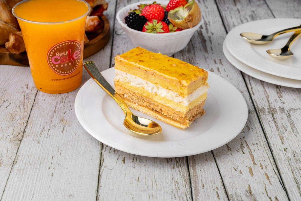 Party Cake Bakery by null