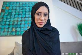 C be a bbdba de e jpg x Hijab muslim