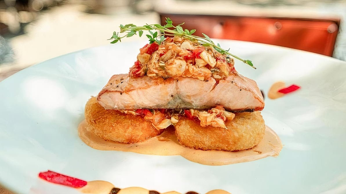 Pat'e Palo Bar & Grill by null