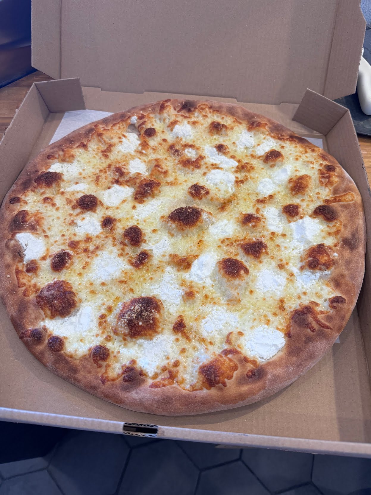 Amici Pizzeria by null