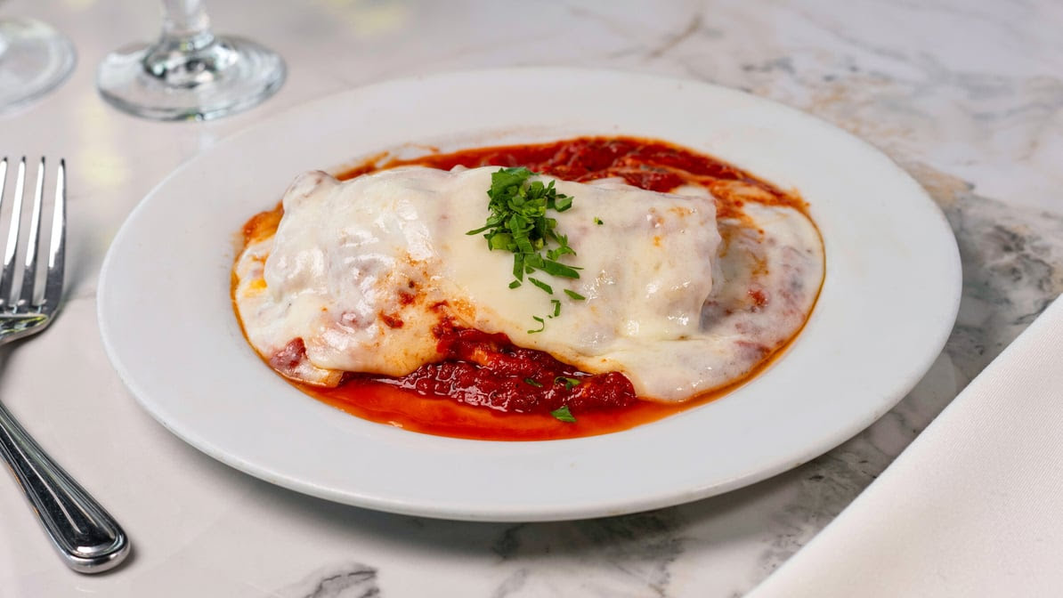 Nino's Italian Restaurant by null