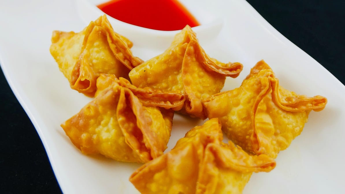 Bai Mai Thai by null