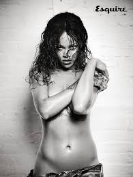 Egndhgaaaa qgal jpg x Rihanna sexy pics