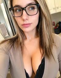 Cougars friend hot mom tyler page jpg x Mom big boob