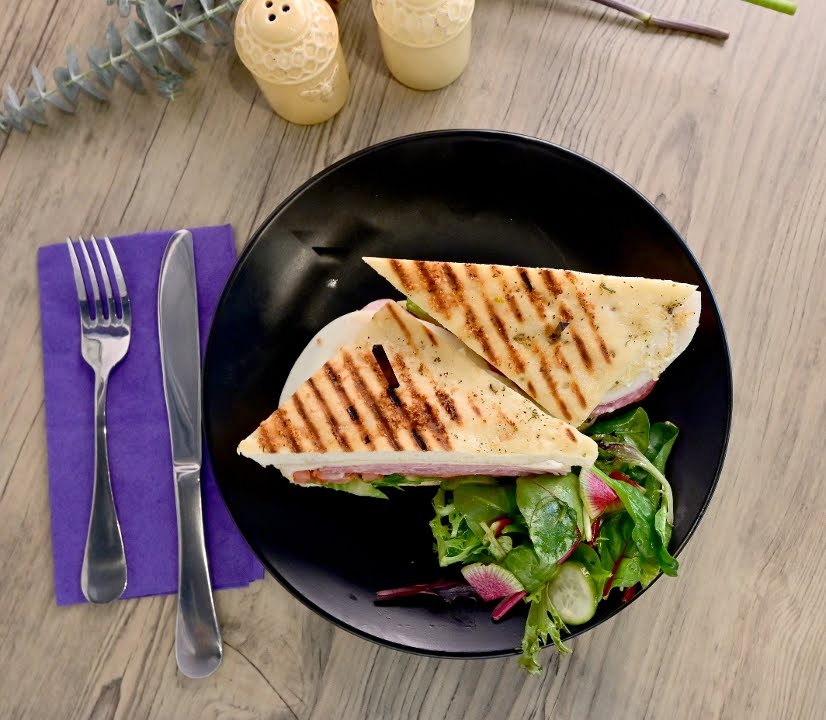 The Hart of Catering & Cafe by null