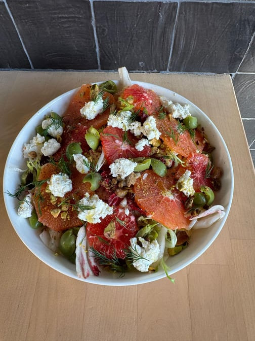 DAMNFiNE pizza by null