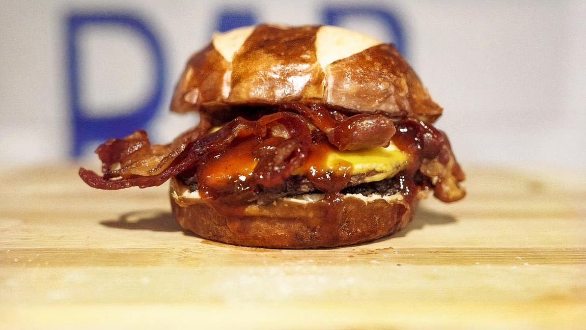 Os Burger Bar by null