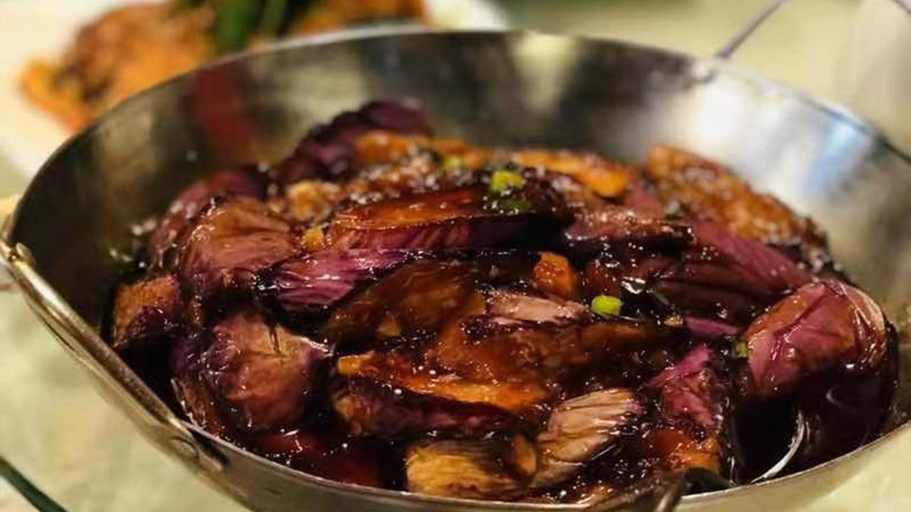 Red Pepper Sichuan Bistro by null