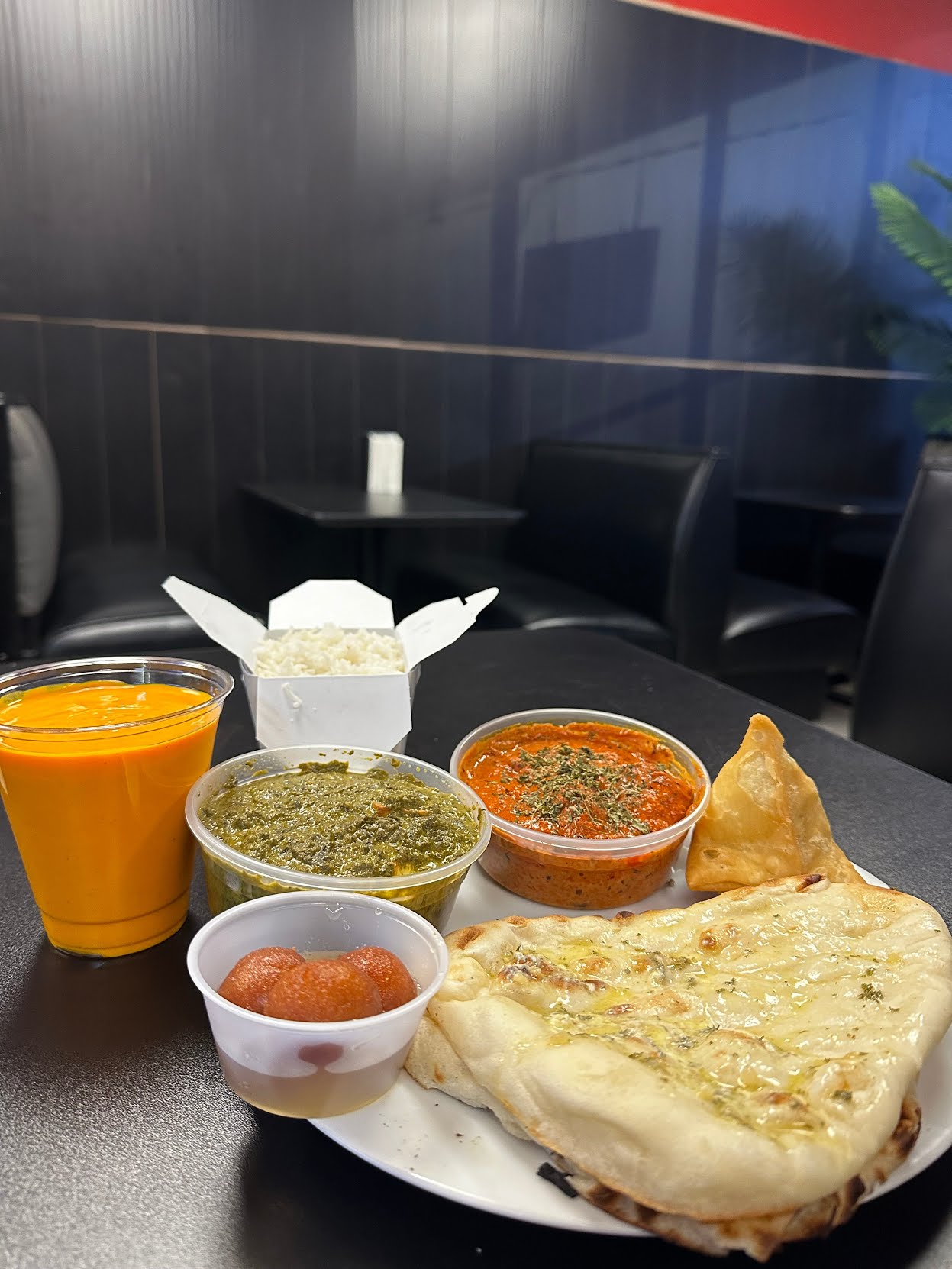 Fantastic Pizza & Cafe by null