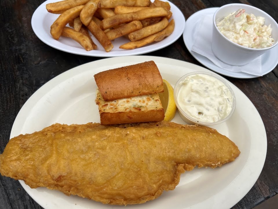 Winking Lizard Peninsula by null