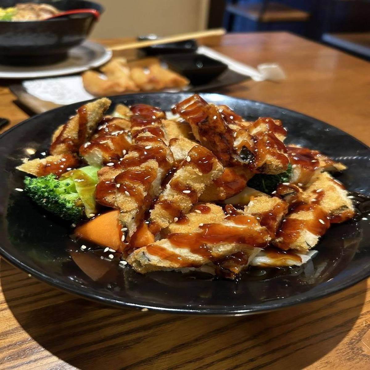 Huntington Ramen & Sushi by null