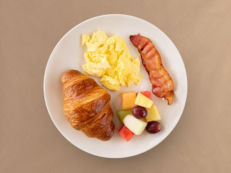 la Madeleine French Bakery & Cafe Montfort by null