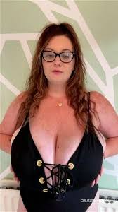 Shacking big natural tits bouncing saggy tits horny milf jpg x Big saggy natural tits