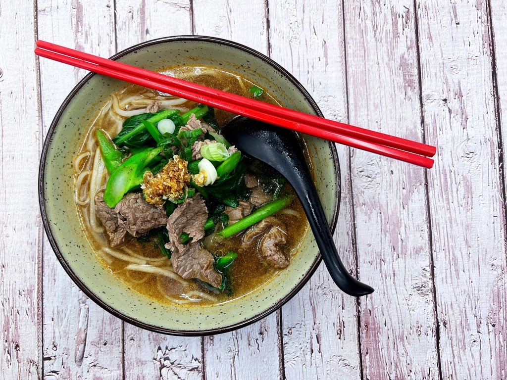 Thai Diva Cuisine by null