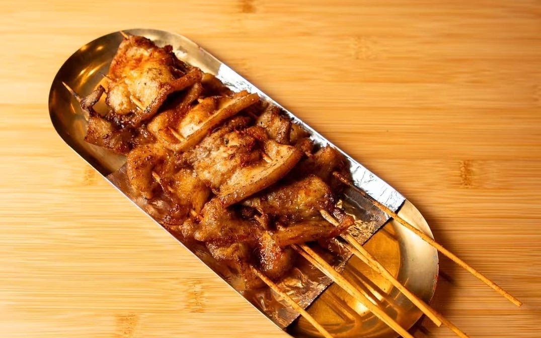 Dagu Rice Noodle by null