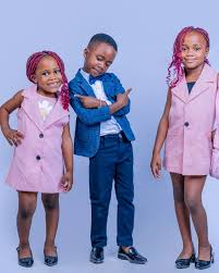 preteen models |Adorable Little Girls Posing Fashion Models Stock Photo 239667223 |  Shutterstock