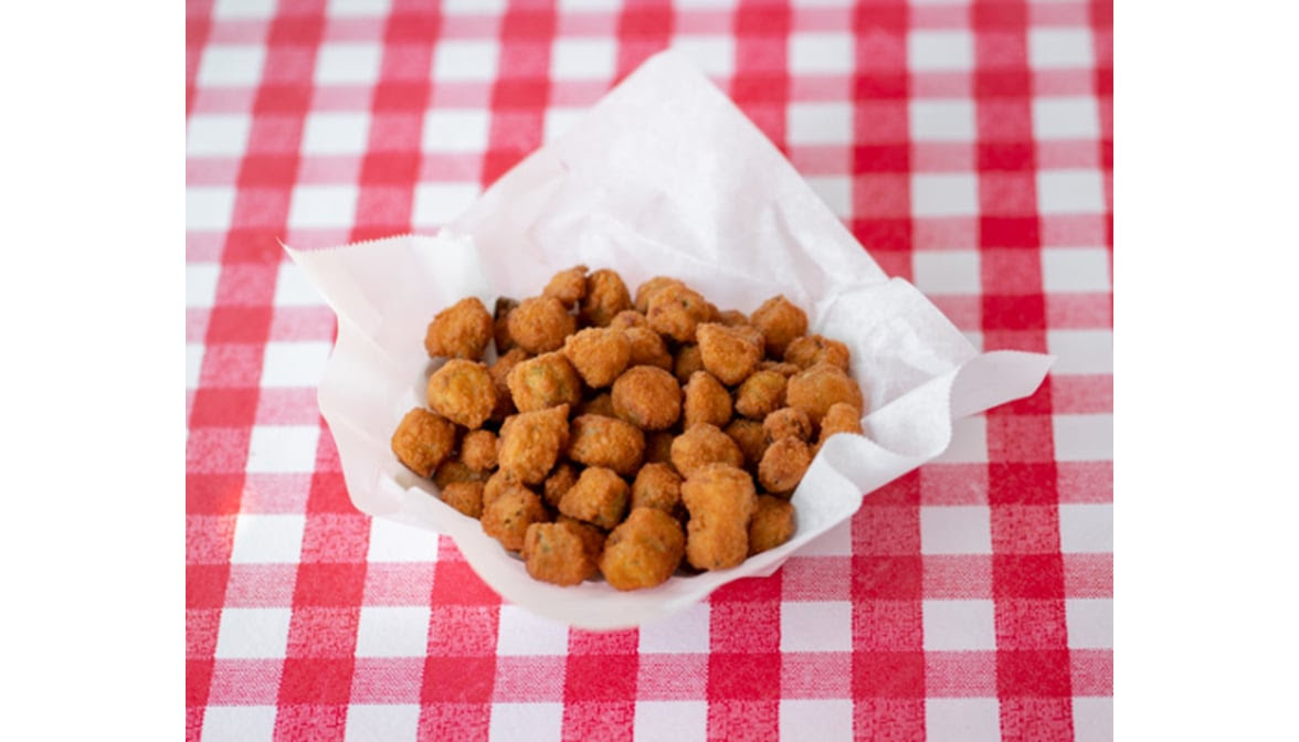 Gus's World Famous Fried Chicken by null