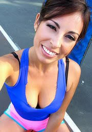 Lciqgiditqgyaywgaaaagb ylchpmtyuksbcmoh thumb jpg x Sofia rivera