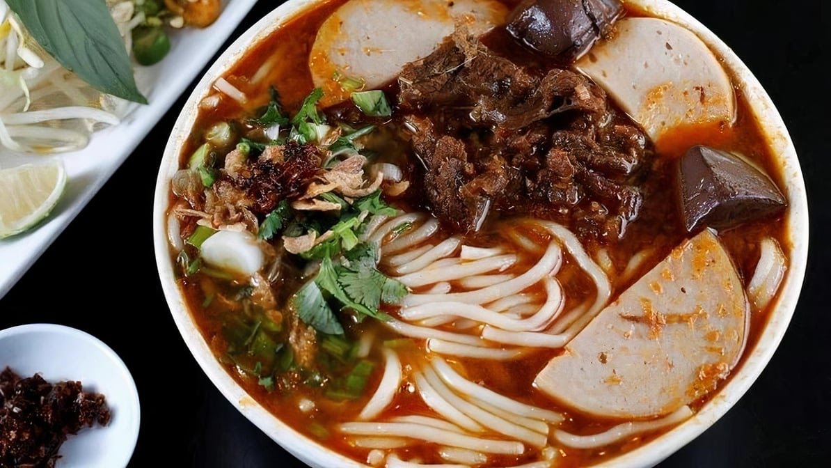 Sidestreet Pho by null