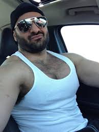 Hairy muscle daddy bear marking his territory jpg x Hairy daddy bear