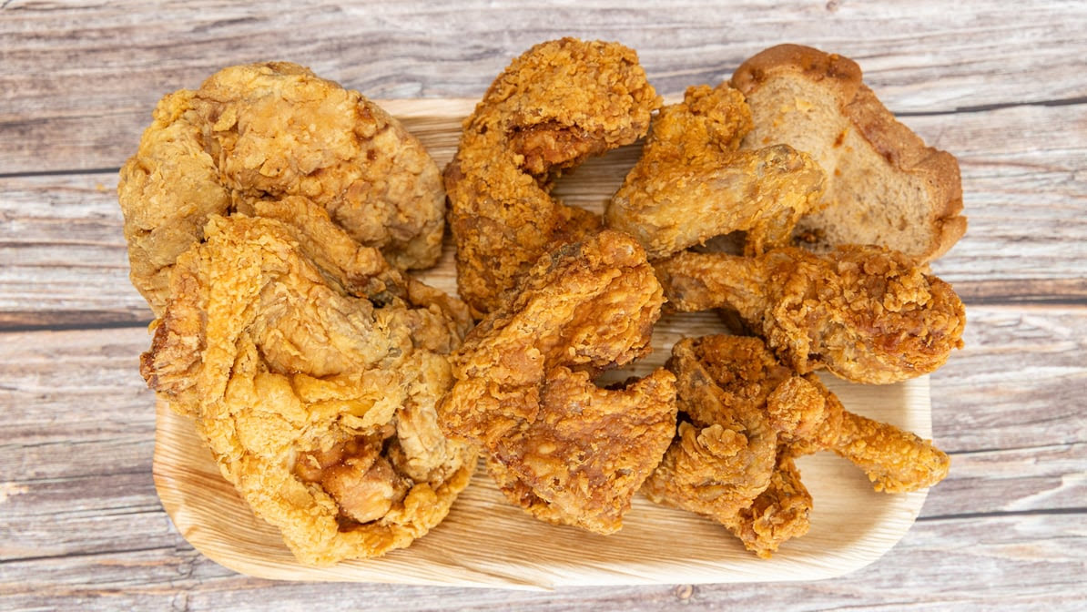 Harold's Chicken Shack by null