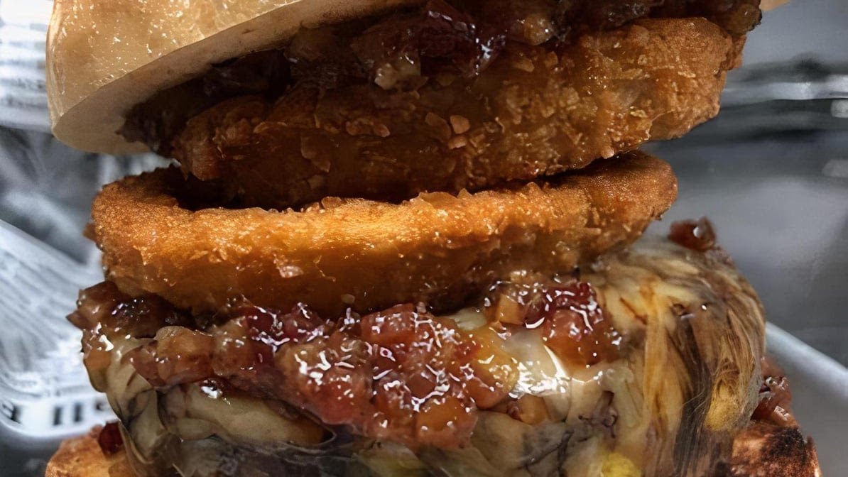 43 Bar & Grill by null