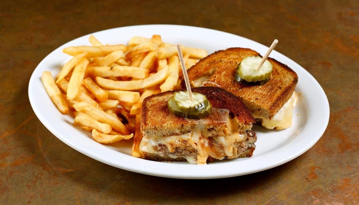 Ben 'N Nick's Bar & Grill by null