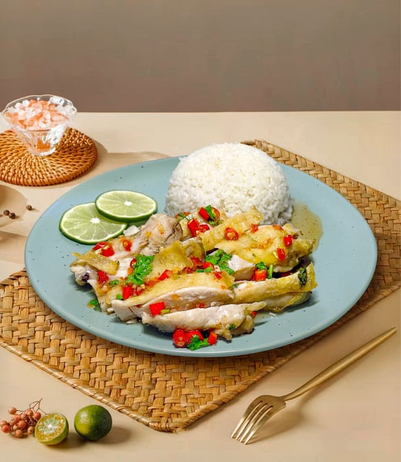 3 Sauces Hainak Chicken Rice 海南鸡饭 by null