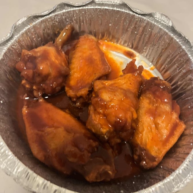 Jonuzi's Pizza by null