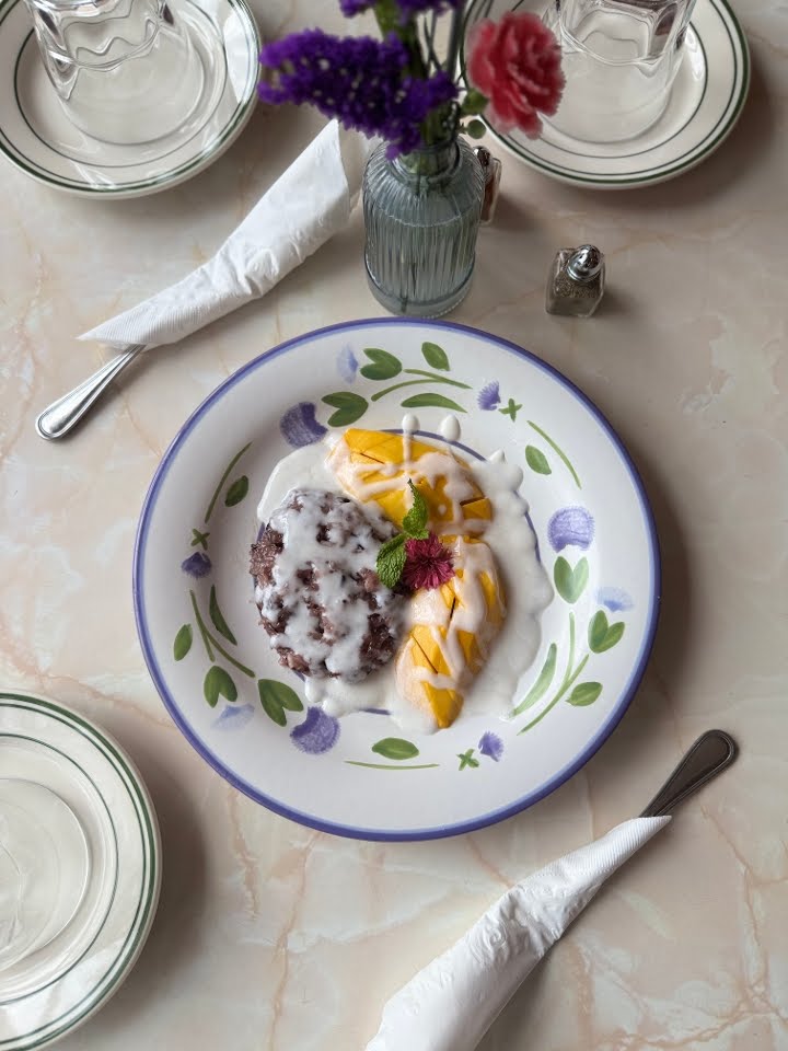 Busaba Garden Thai Cuisine by null