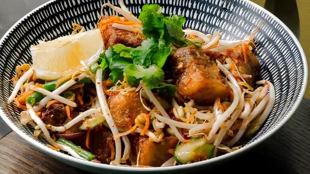 Madam Woo Queenstown by null