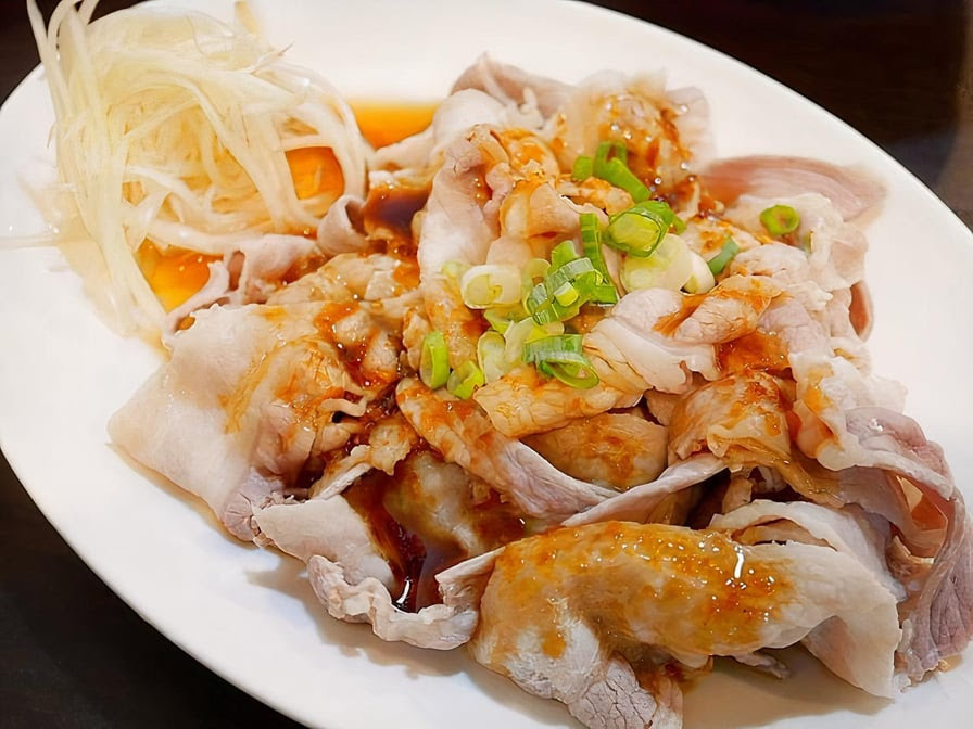 Alleyway Hot Pot by null