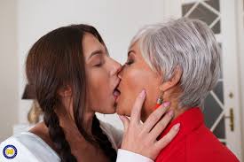 Young lesbian squirting jpg x Young lesbian squirting