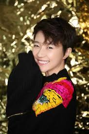 杏吧论坛 LaLa 明星合成 赵丽颖|到底是素颜的焦俊艳好看，还是活在滤镜下的网红更美_百科TA说