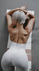 Ahr rumduuymlnznvjay di mda mi ymdazmdkxxzeuanbn jpg x White hair