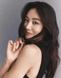 한지은|주)그램엔터테인먼트 | [#한지은] #별들에게물어봐 스틸 사진 2탄! 📸 지구에서 가장 예쁜 #최고은과 한지은 배우 사진을 그램에서  확인해보세요 👀 #WhentheStarsGossip , featuring actress Han Ji-eun, is available  to... | Instagram