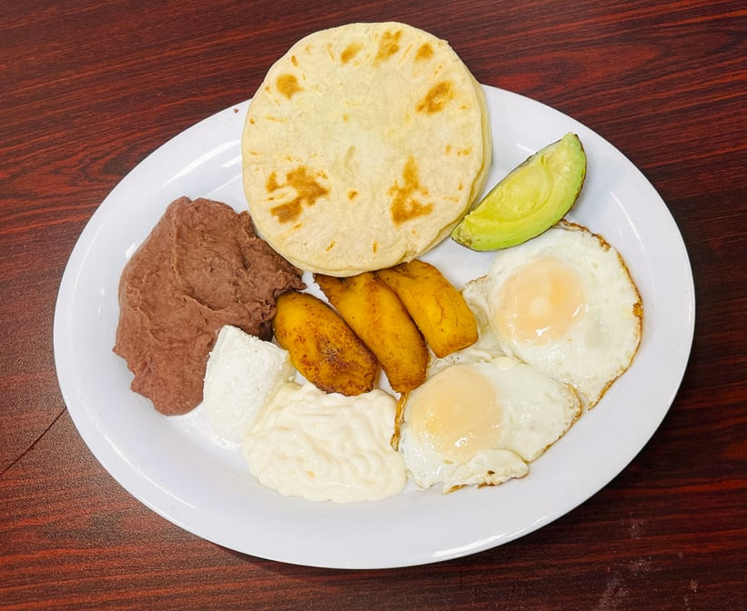 Justin’s BBQ & Cafe by null