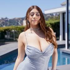 Hd video emotional violet myers big ass smut pornhat jpg x Violet meyers