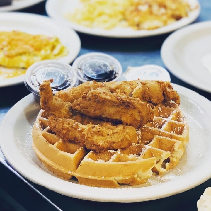 Mama's Daughters' Diner by null