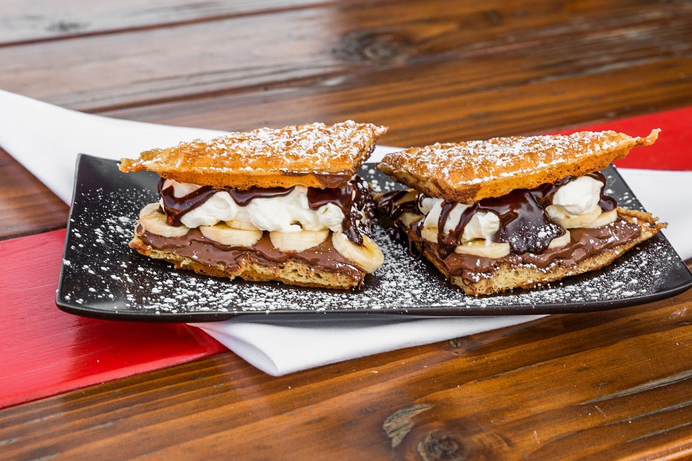 Smaaken Waffle Sandwiches by null
