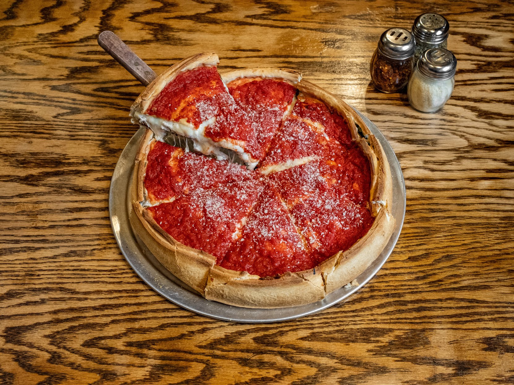 Lefty's Chicago Pizzeria by null